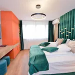 Star Dust - Exclusive One Bedroom