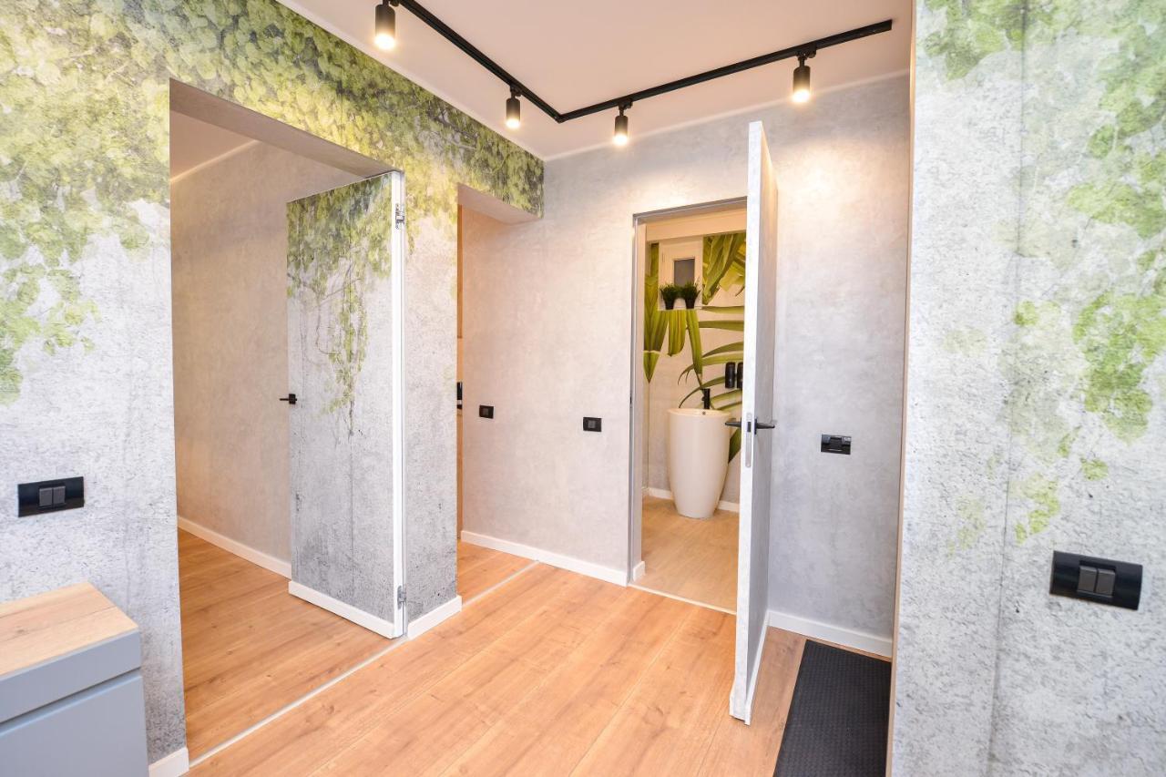 Star Dust - Exclusive One Bedroom Apartament Bucureşti